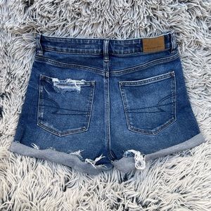 High waisted American Eagle Shorts Size 2